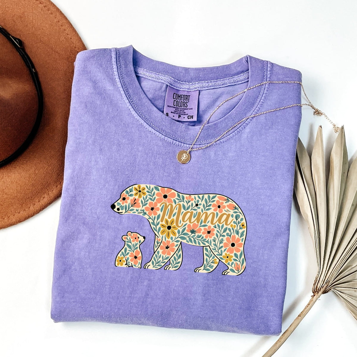 Mama Bear Shirt – Floral Mama Tee – Mother’s Day Gift for Mom – Boho Bear Graphic Tee – Cute Mom Life Shirt