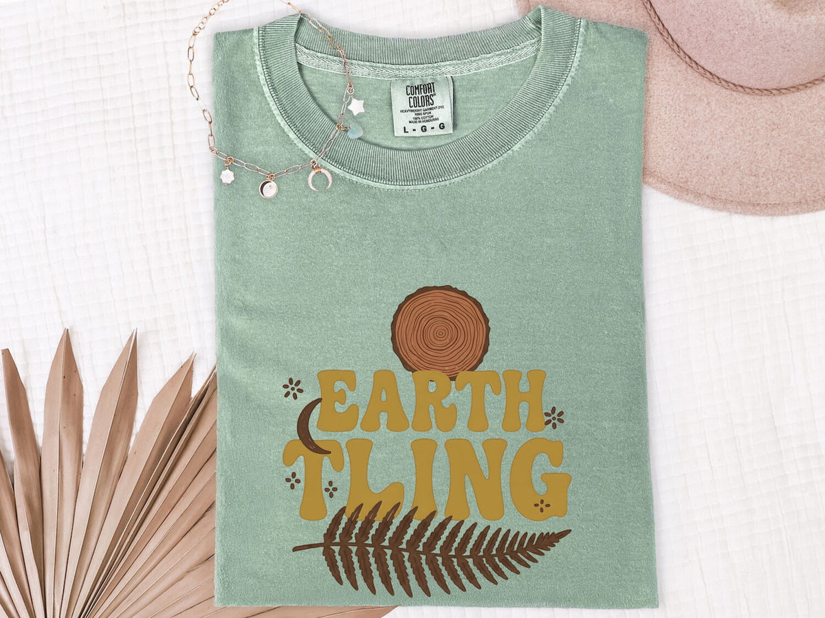 Earth Thing Tee – Retro Nature Graphic Tee – Tree Ring & Fern Shirt – Outdoorsy Gift