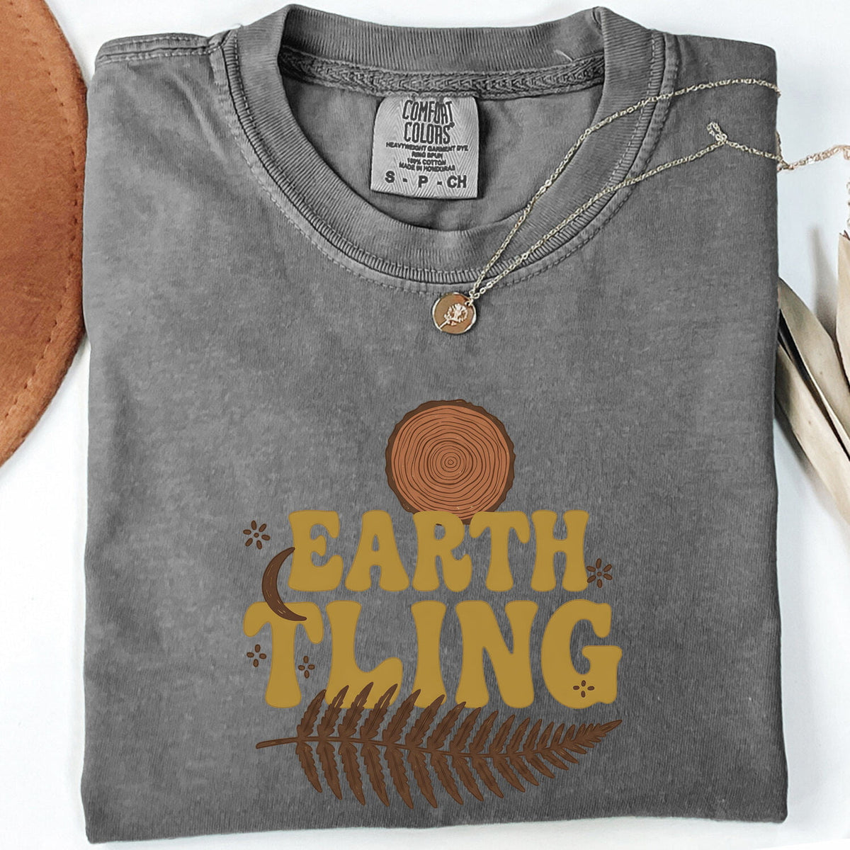 Earth Thing Tee – Retro Nature Graphic Tee – Tree Ring & Fern Shirt – Outdoorsy Gift