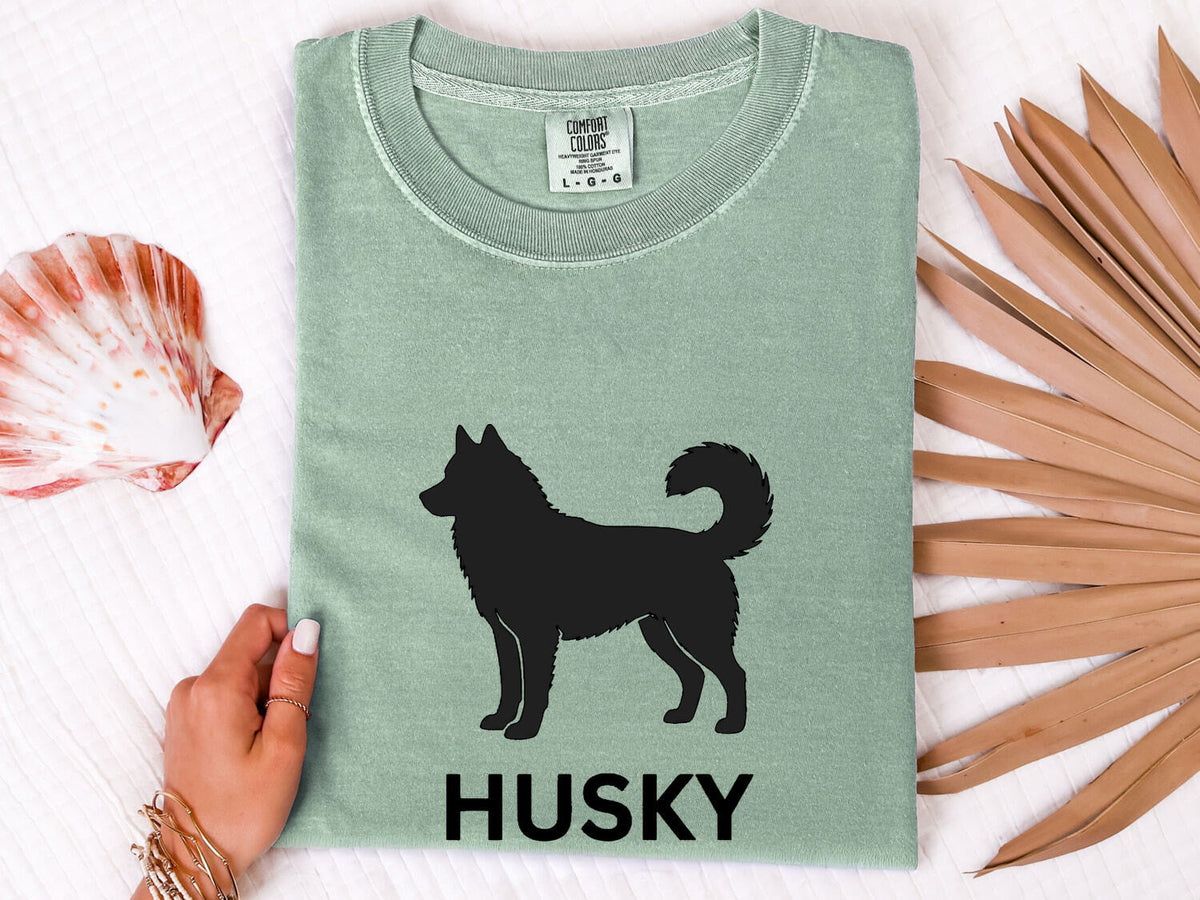 Husky Tee – Siberian Husky Silhouette Tee – Dog Lover Shirt – Husky Owner Gift