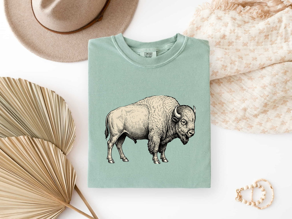 Bison Shirt, Vintage Buffalo Tee, Western Wildlife Tee