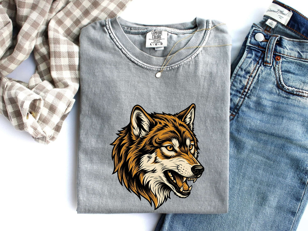 Wolf Shirt, Vintage Wildlife Graphic Tee, Wolf Lover Gift