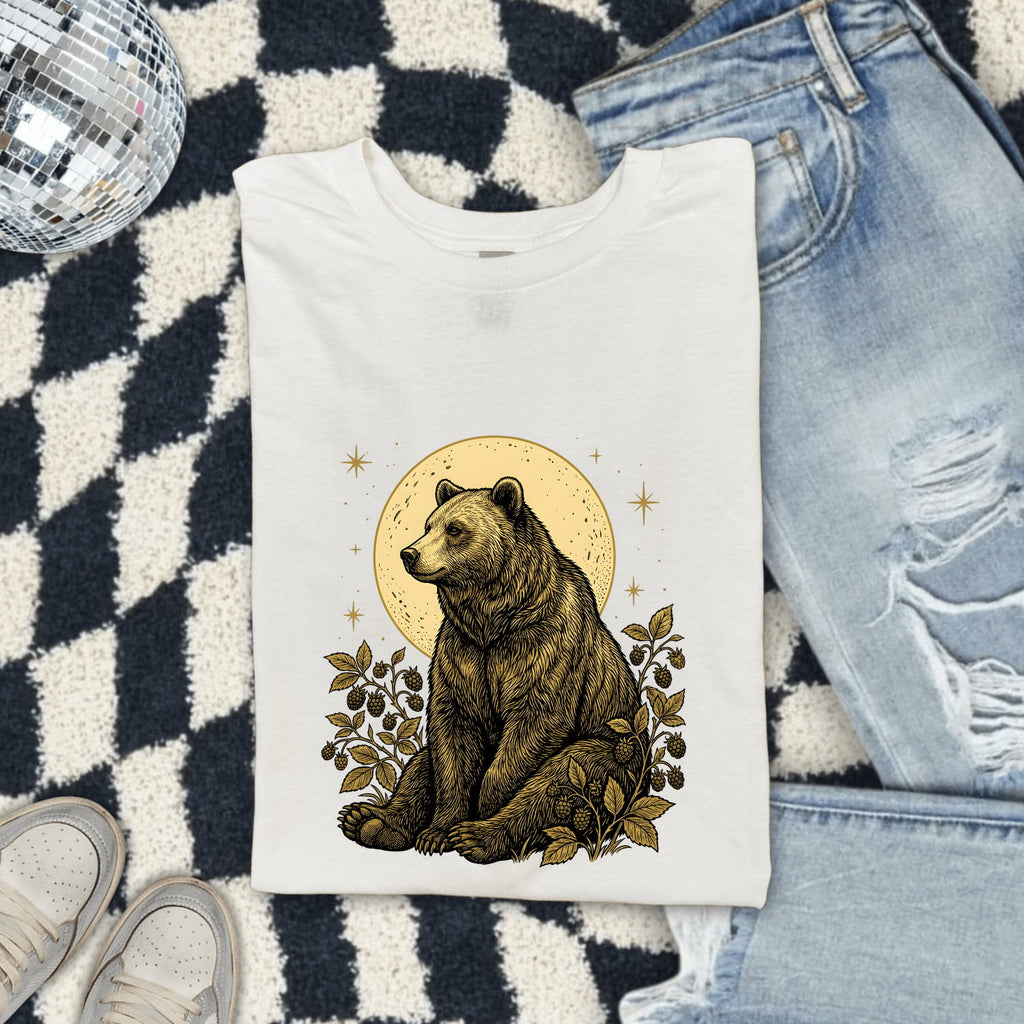 Vintage Bear Shirt, Woodland Wildlife Tee, Nature Lover Gift