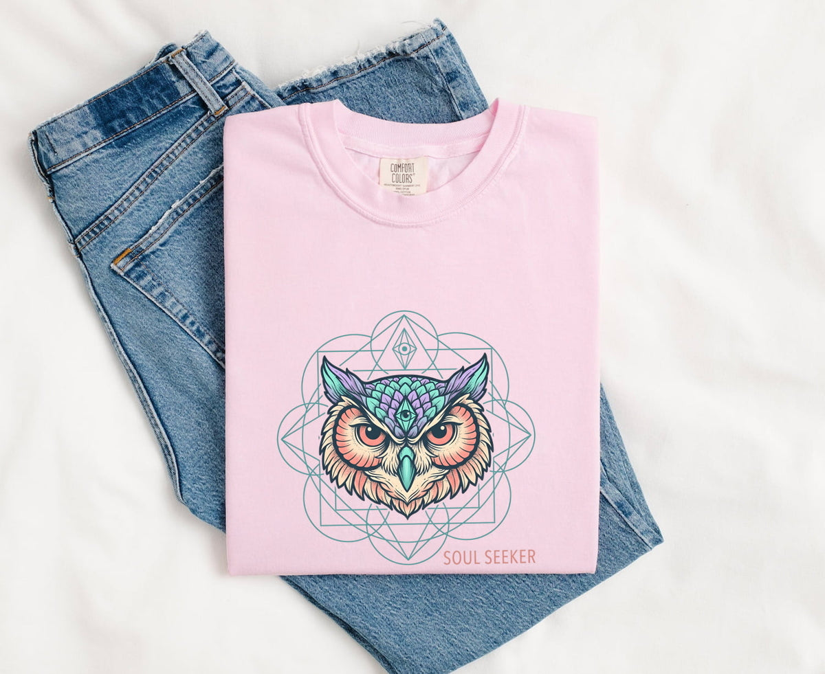 Soul Seeker Owl Shirt, Mystical Owl Tee, Spiritual Boho Shirt, Owl Lover Gift for Women, Sacred Geometry Tee