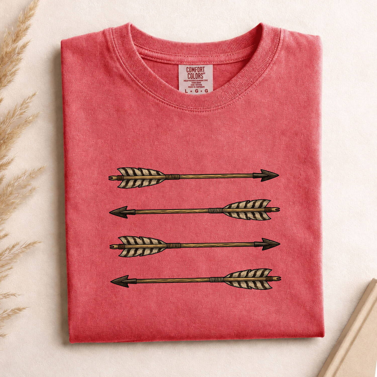 Vintage Arrow Shirt, Western Graphic Tee, Rustic Arrow Shirt, Boho Western Tee, Outdoorsy Gift for Women