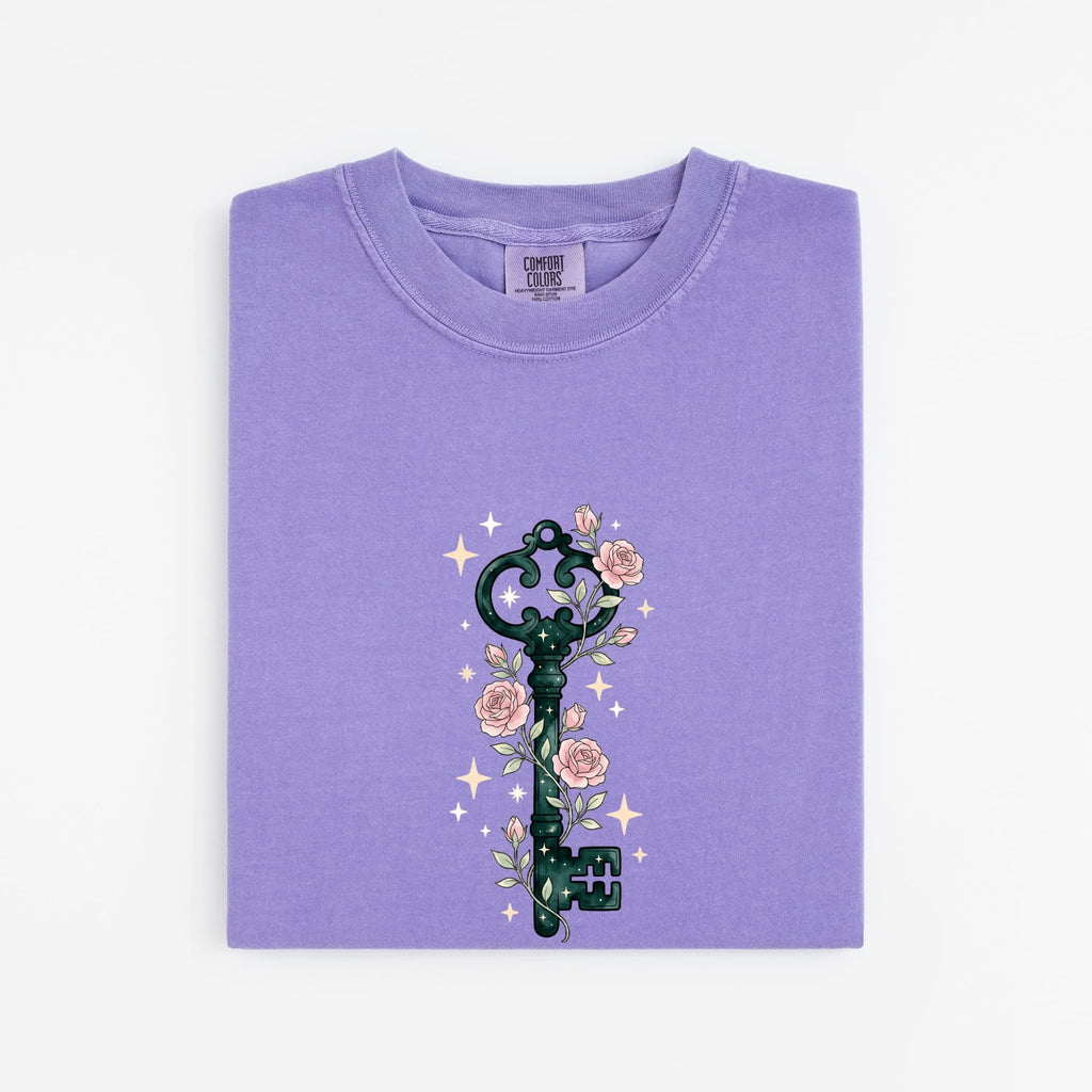 Vintage Skeleton Key Shirt, Floral Key Tee, Rose Graphic Shirt, Mystical Boho Tee, Gothic Gift for Women