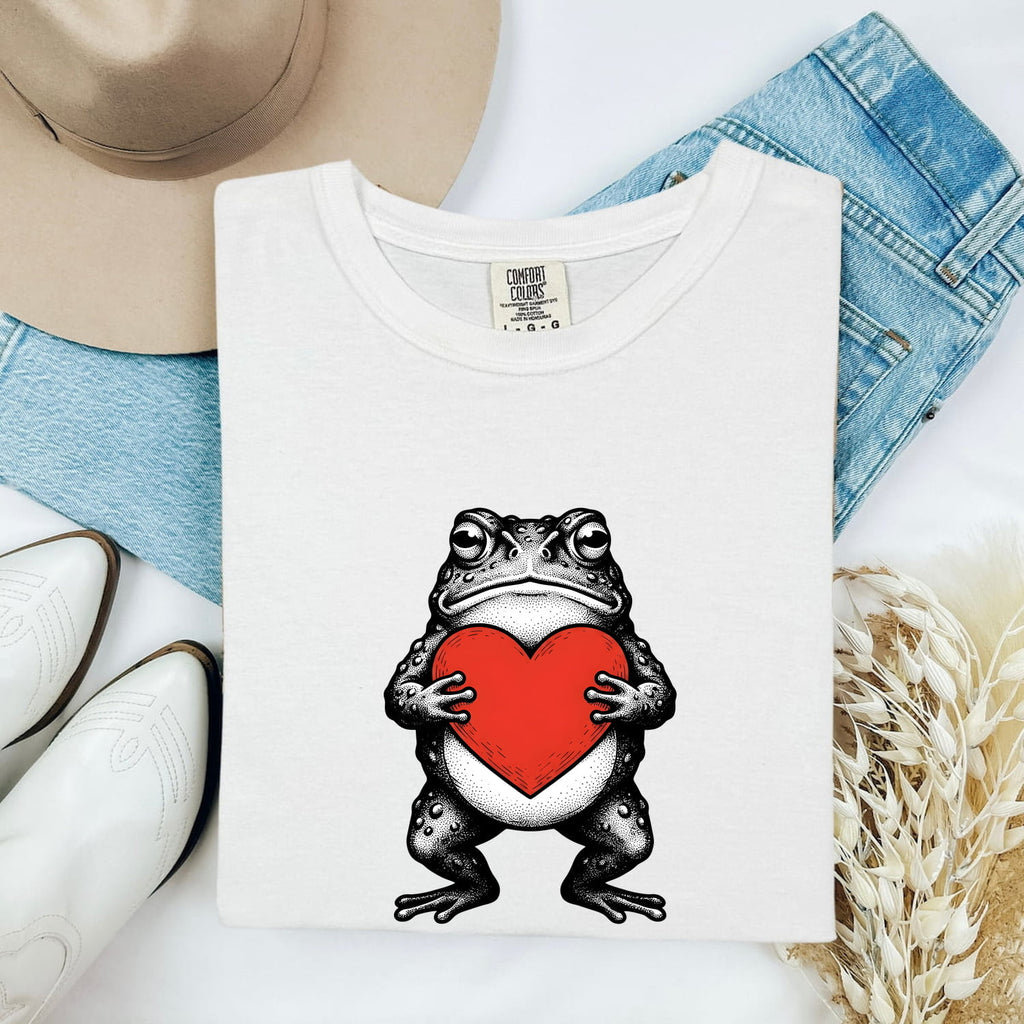Frog Love Shirt – Cute Frog Holding Heart Graphic Tee