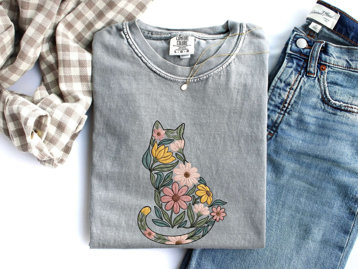 Floral Cat Shirt – Botanical Flower Cat Graphic Tee