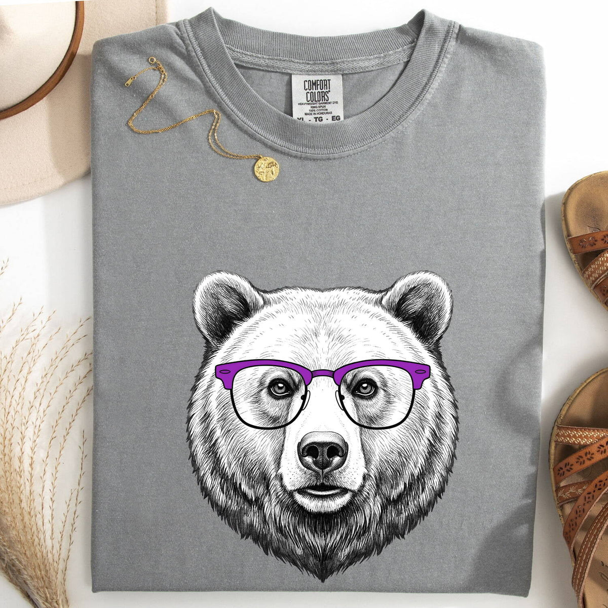 Bear With Glasses Shirt – Funny Hipster Bear Graphic Tee