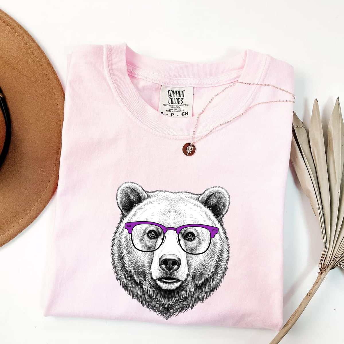 Bear With Glasses Shirt – Funny Hipster Bear Graphic Tee