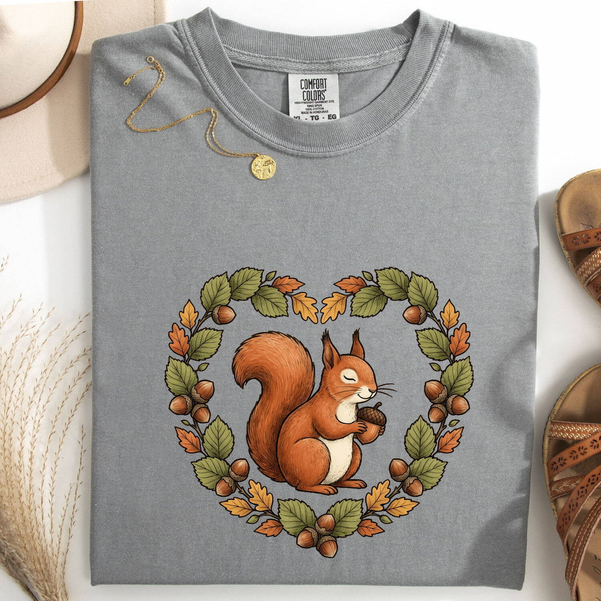 Cute Squirrel Shirt – Autumn Woodland Acorn Graphic Tee