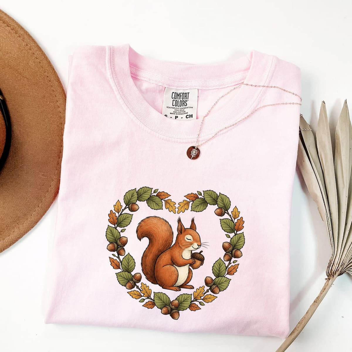Cute Squirrel Shirt – Autumn Woodland Acorn Graphic Tee