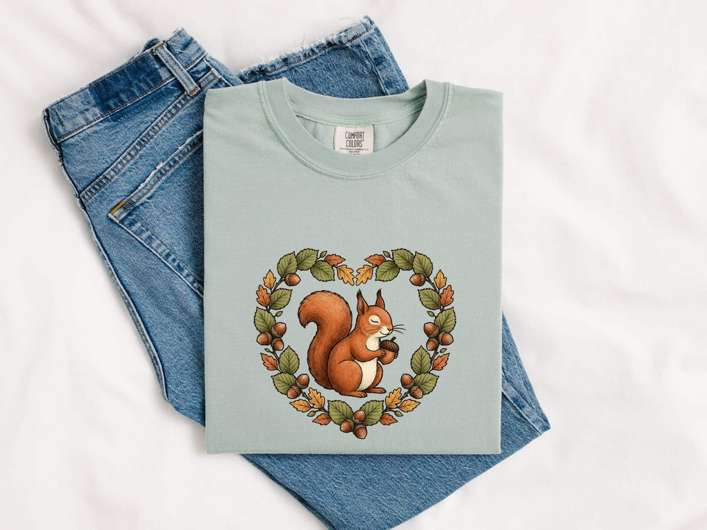 Cute Squirrel Shirt – Autumn Woodland Acorn Graphic Tee