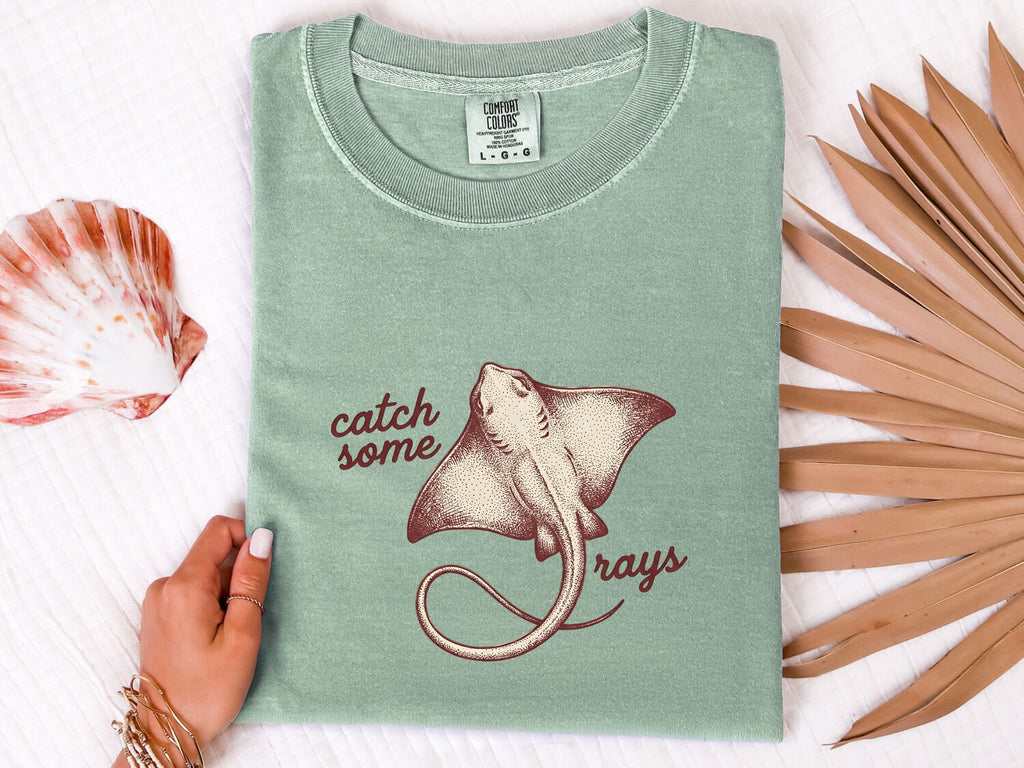 Manta Ray Shirt – Vintage Ocean Graphic Tee