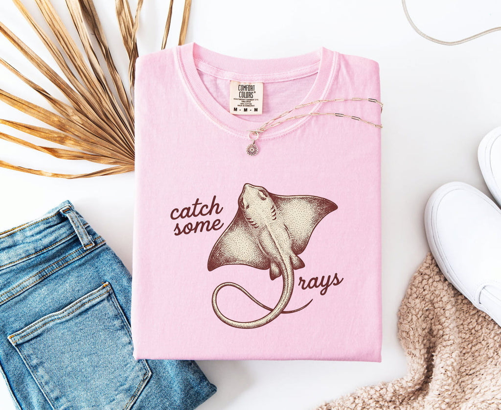Manta Ray Shirt – Vintage Ocean Graphic Tee