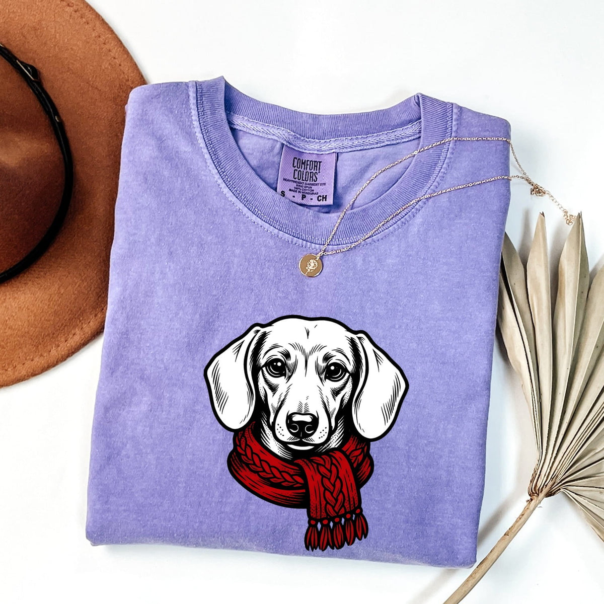 Cozy Dachshund T-Shirt – Wiener Dog Lover Tee