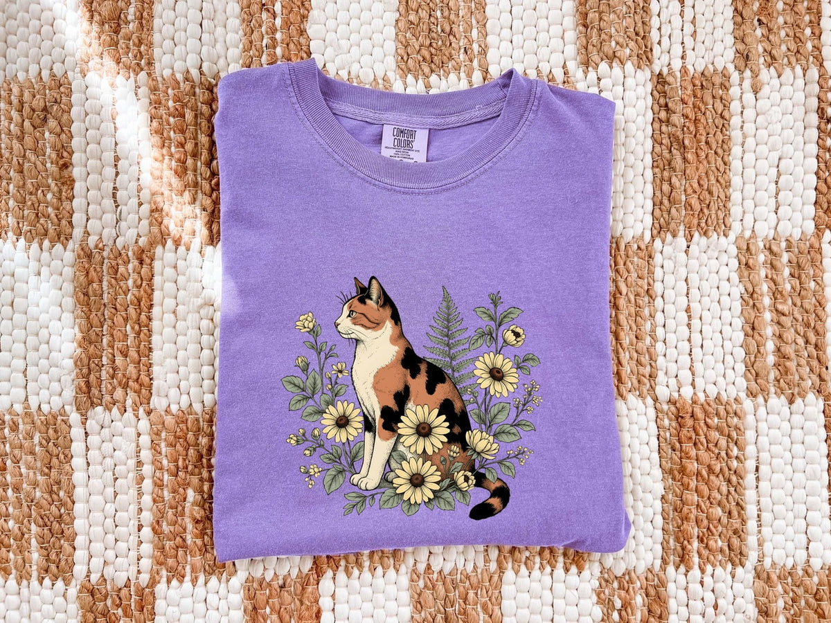 Calico Cat Floral Shirt – Cottagecore Botanical Cat Graphic Tee