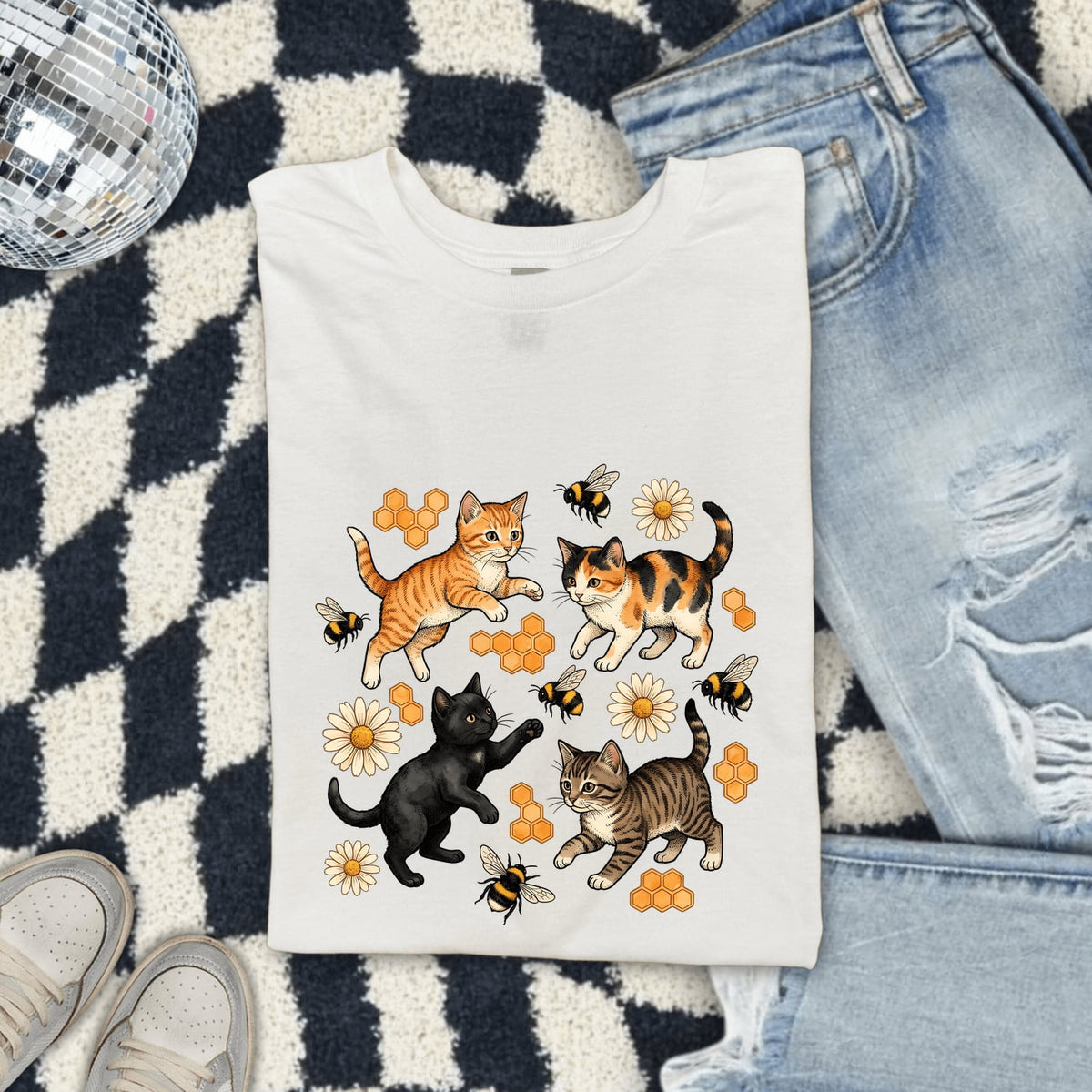 Floral Cats Graphic Tee – Playful Kittens, Daisies & Bees Shirt
