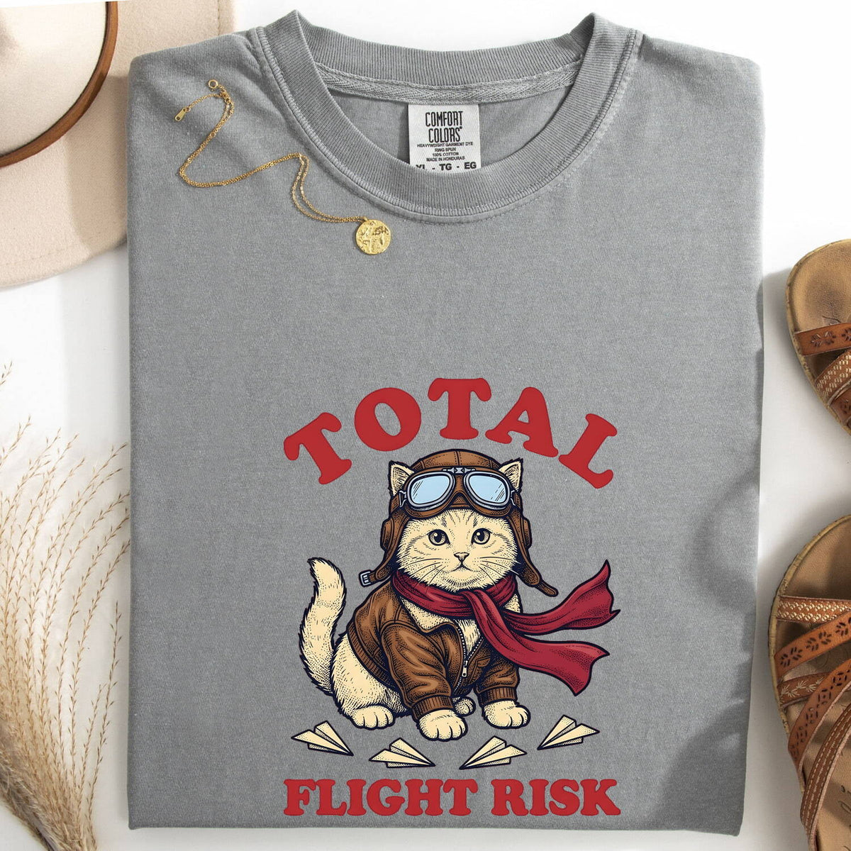 Total Flight Risk Aviator Cat Shirt – Funny Vintage Pilot Tee