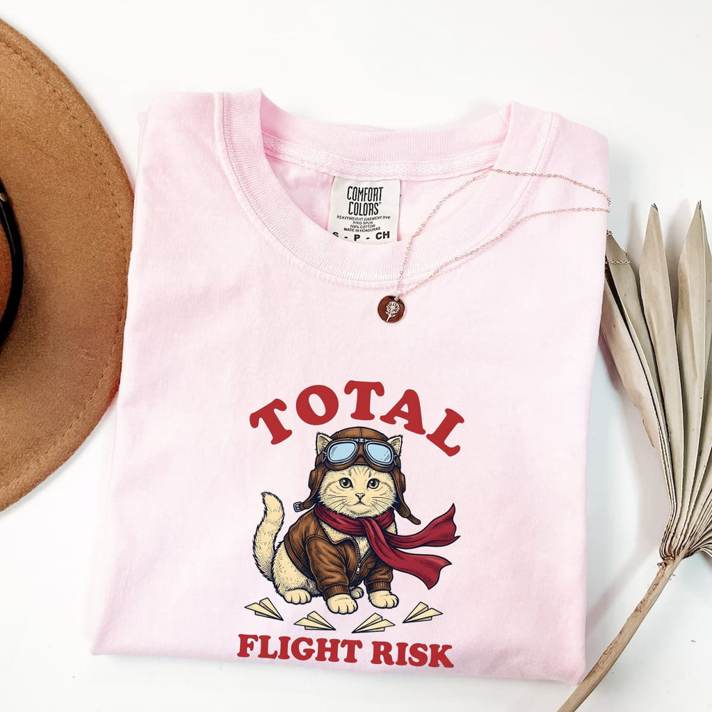 Total Flight Risk Aviator Cat Shirt – Funny Vintage Pilot Tee