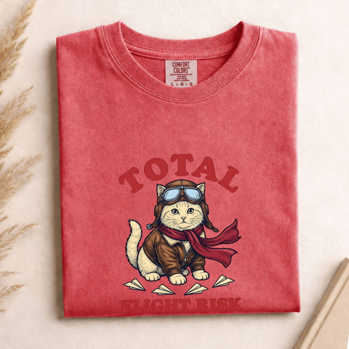 Total Flight Risk Aviator Cat Shirt – Funny Vintage Pilot Tee